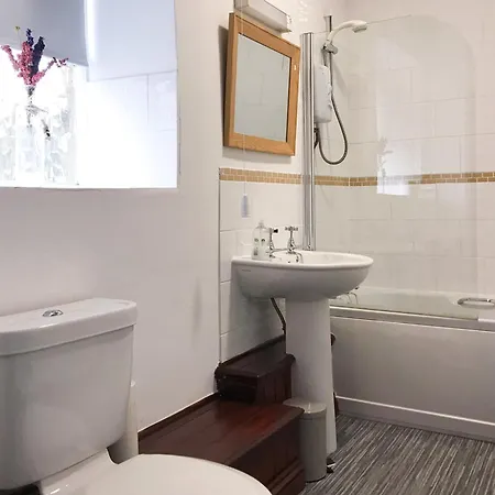 Foal Barn - Hayloft - Spennithorne 度假居 *